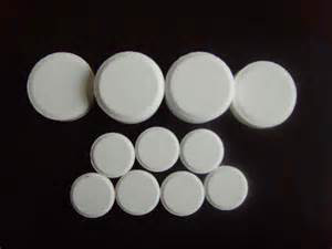 1,3-Dibromo-5,5-dimethylhydantoin (DBDMH)